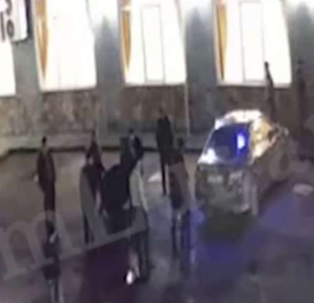 eccbc87e4b5ce2fe28308fd9f2a7baf3-800x639