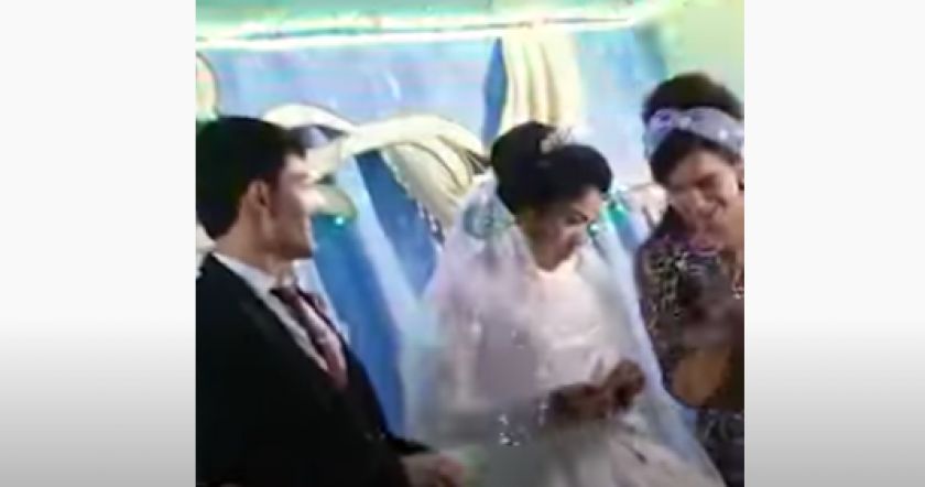 В Узбекистане жених ударил невесту. Сбежавший жених в Узб. Узбекистан женихи фото.